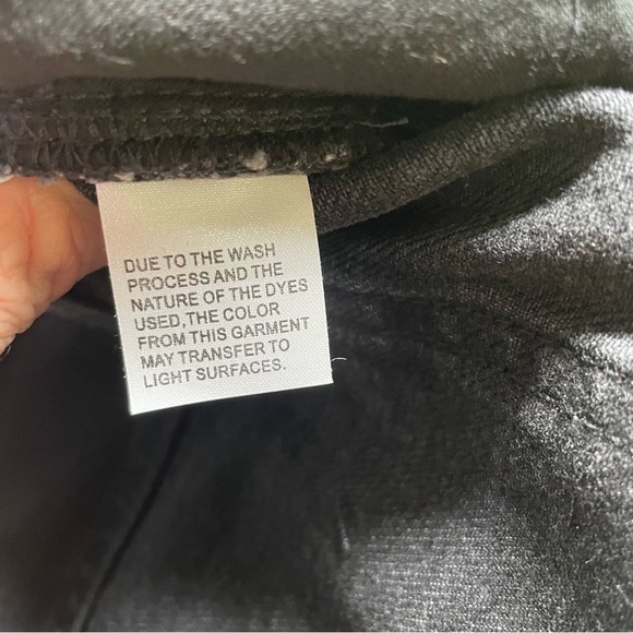 Madewell The Mom Jean Short Short Black NWT Plus Size 32 - Picture 9 of 9